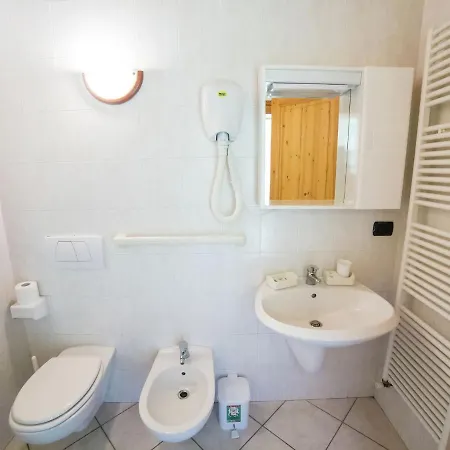 公寓 Pet-friendly Mountain Escape *