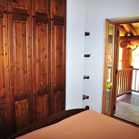 Pet-friendly Mountain Escape *