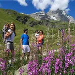 Pet-friendly Mountain Escape Apartamento Antey-Saint-André